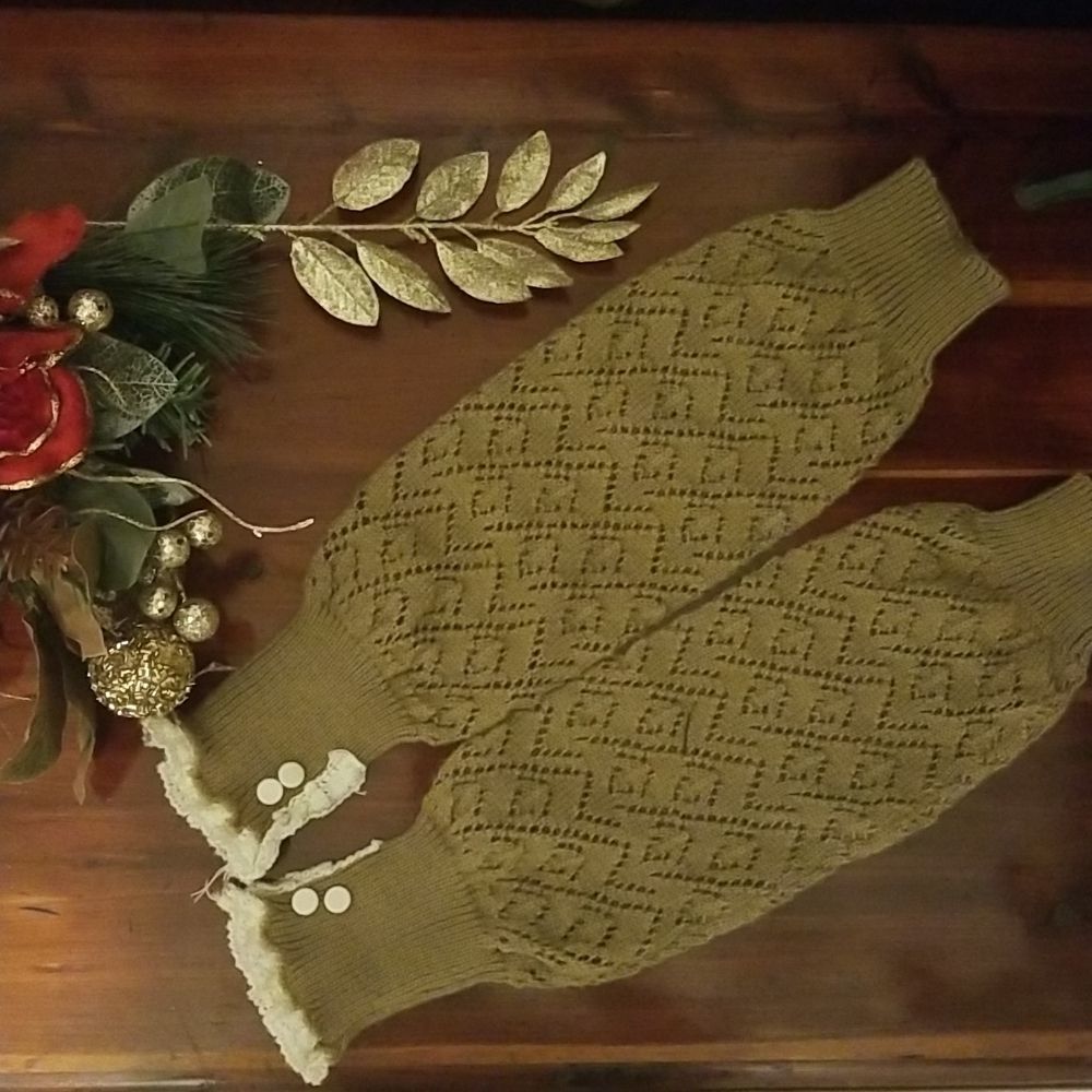 Grace and Lace Leg Warmers